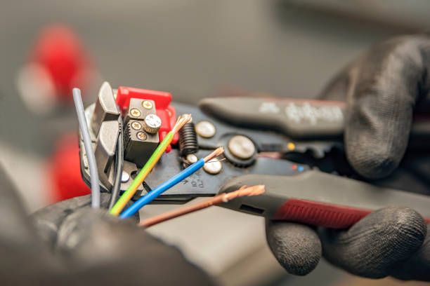 Best Electrical Troubleshooting Services  in Universal City, TX