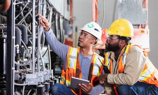  Universal City, TX Electrician Pros